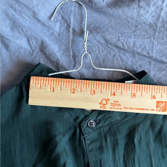 Stock Options 100% Silk Green Longsleeve Size Medium NWOT Comfy Button Up Blouse - Picture 9 of 16
